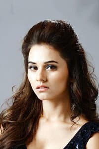 Pooja Thakur in Dhol Ratti