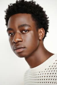 Ayo Solanke in Bet