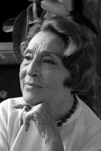 Margit Makay in Keserü szerelem