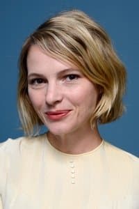 Amy Seimetz in The Dish & the Spoon