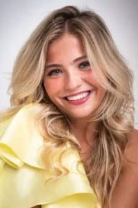 Sophia Martinsson in Nipster