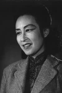 Huang Suying in 如意, Ru Yi