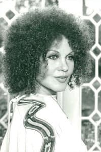 Cleo Laine in The Last of the Blonde Bombshells