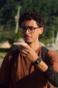 Nehemias Gustavo in Brincantes