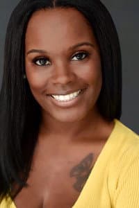 Shalèt Monique in Leave