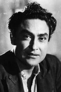 Ashok Kumar in Rakhi