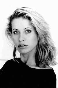 Elizabeth Kaitan in The Girl I Want