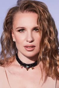 Valeriya Gai Germanika in Пока небо смотрит