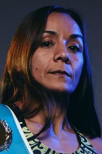 Maria Cecilia Roman in Kiko Martinez vs. Josh Warrington 2