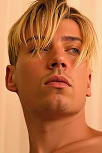 Adrien in Le Film de tous les records