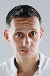 Evgeniy Kovalyuk in Совсем оШАЛЕли