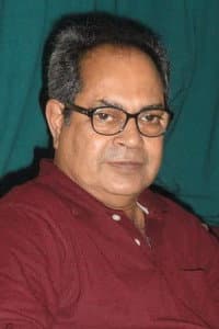 Dwijen Banerjee in Jekhane Bhooter Bhoy