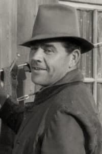 Pat Flaherty in The Cobra Strikes