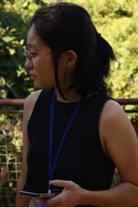 Yumi Shimizu Tanaka in Angela e Copélia, extravagantes