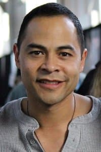 Jose Pablo Cantillo in Copshop