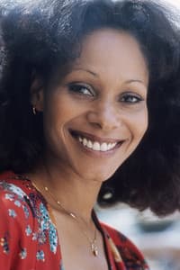 Annazette Chase in Goldie and the Boxer