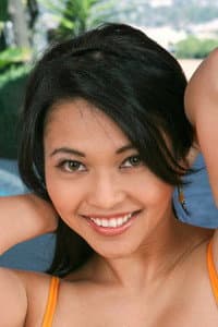 Mika Tan in The Surrender of O