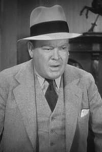 James Donlan in Belle of the Nineties
