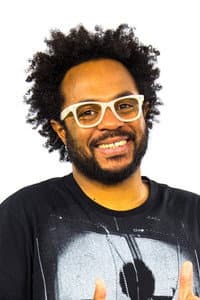 Marcelo Marrom in Deznecessários: O Show