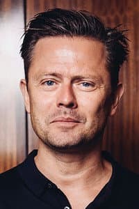 Fredrik Wikingsson in Tårtgeneralen i Hollywood