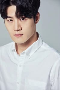 Oh Kyung-joo in 새벽의 Tango