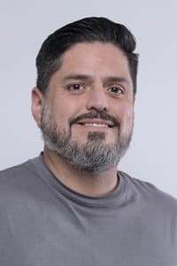 Cesar Medina in Un novio para el domingo