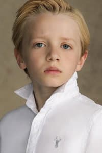 Dexter Sol Ansell in Robin and the Hoods