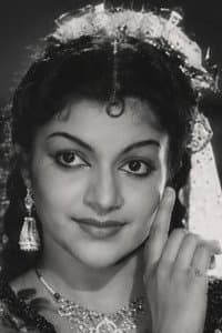 Padmini Priyadarshini in Iru Sahodarigal