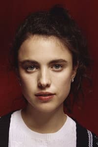 Margaret Qualley in IO