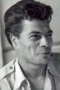 Michel Romanoff in Le travail d'un cinéaste : Julien Duvivier, 1896-1967