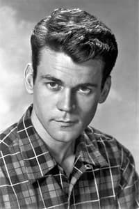 Don Murray in Shake Hands with the Devil