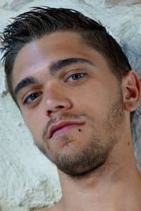 Spencer Solaz in On Y Va...