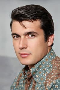 Yusuf Sezgin in Aşk Mücadelesi