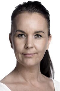 Debbie Welsh in Kings of the Wild Frontier