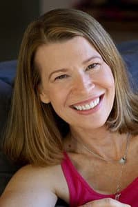 Lucy Boryer in Murder and Cocktails