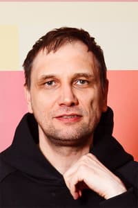 Roman Mikhailov in Поедем с тобой в Макао