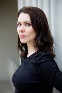 Sian Abrahams in Complete Strangers