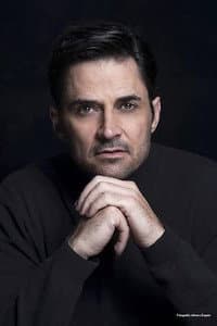 Jean Paul Leroux in El Elixir del Amor