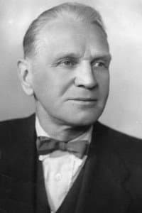 Georgi Kovrov in Большая земля