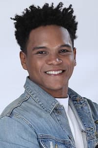 Joe Vargas in Apple of My Eye