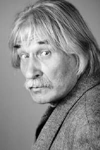 Aleksandr Brukhatskiy in Случайные знакомые