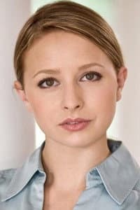 Courtney Pauroso in Supers and Associates