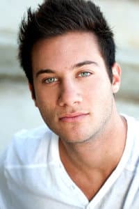 Bryce Hirschberg in Counterfeiters