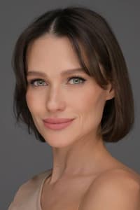 Yuliya Degtyarenko in Розовое или колокольчик