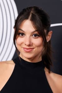 Kira Kosarin in Wordplay