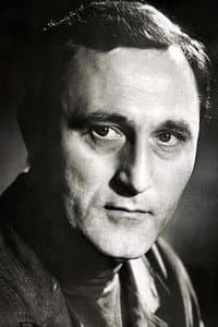 Günter Naumann in Zement