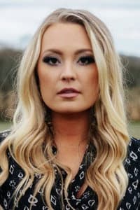 Janelle Arthur in Five Date Rule