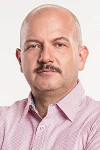 Manuel Antonio Gómez in El final del paraíso