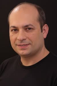 Okan Selvi in Ali / Sakın Arkana Bakma