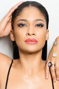 Carol Gracias in Aisa Yeh Jahaan